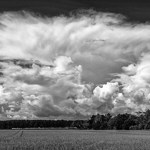 Gewitterwolke_bearbeitet-2.jpg