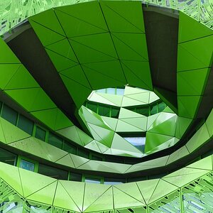 NFF Bürogebäude Lyon Detail.jpg