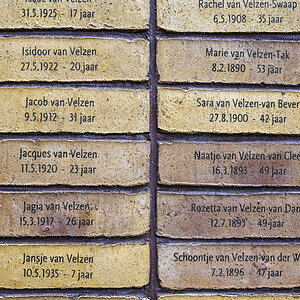 Amsterdam Holocaust4.jpg