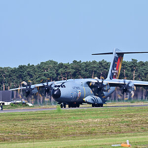 Z95_5287.jpg