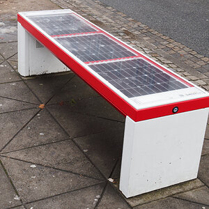Solarstrom Aufladebank.jpg