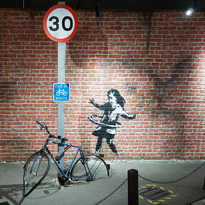 Fahrrad Banksy.jpg