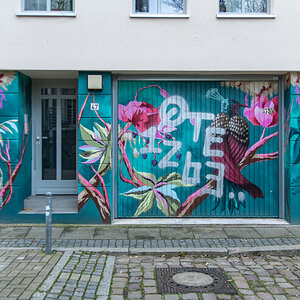 231114 Graffiti Steintorviertel-1.jpg