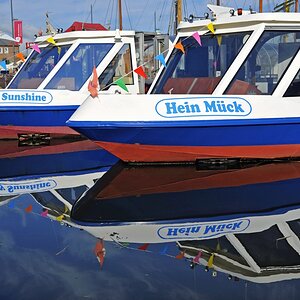 hafenrundfahrten.jpg