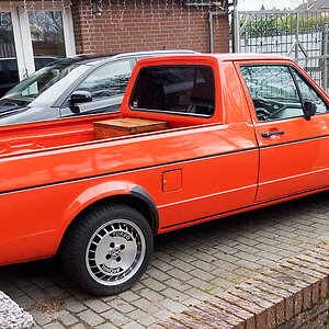 VW PickUp 2.jpg