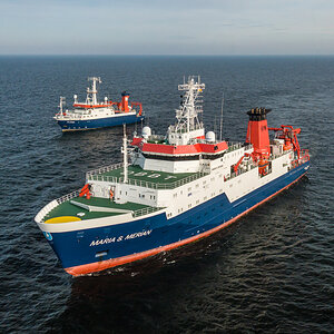 AL611 ALKOR + MSM NF-F-5.jpg