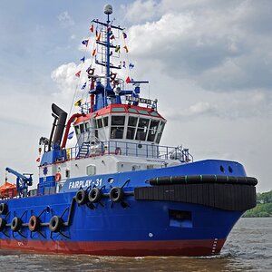hamburg_hafenschlepper.jpg