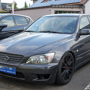 E3FX8242-1.jpg