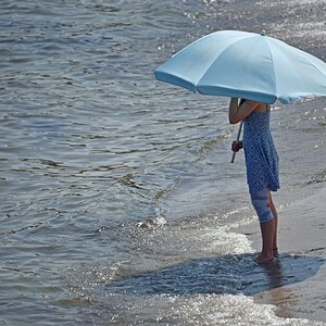 schilksee_frau_am_strand.jpg