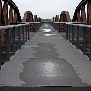 Eisenbahnbrücke Langendorf.jpg