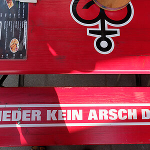 kein Arsch.jpg