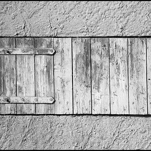 Stallfenster BW Rahmen.jpg