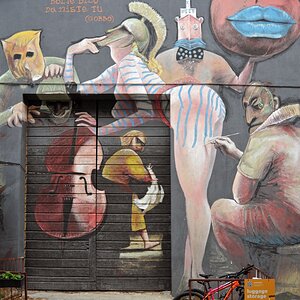 split_graffiti_1.JPG