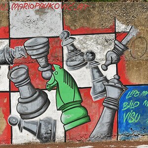 split_graffiti_2.JPG