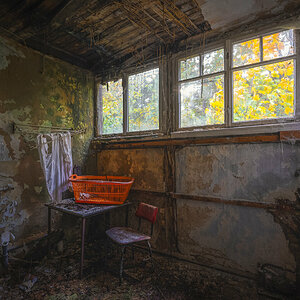 Autumn Laundry.jpg