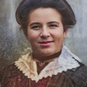 ANNA 002.JPG