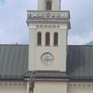 02tif100.jpg