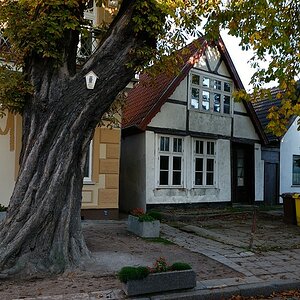 Alexandrinenstraße 1