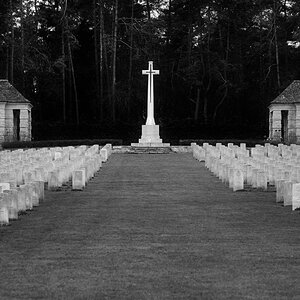 Becklingen War Cemetary BW.jpg