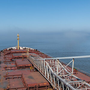 250222 Weser Stahl Nebel-1.jpg