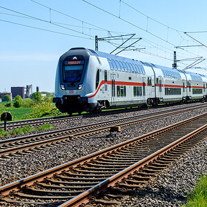 OF2_73814.jpg