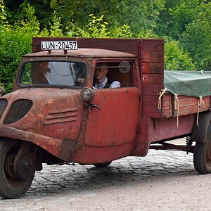 SON02447.jpg