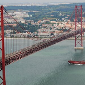 lissabon_bruecke_1.jpg