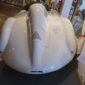 T51X0040-1.jpg