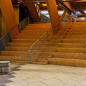 OF2_74228.jpg
