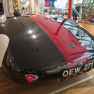 T51X0051-1.jpg