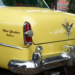 Chrysler New Yorker Deluxe 3.jpg