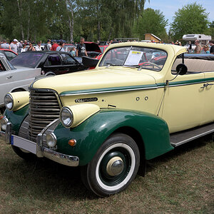 Oldsmobile F38 [DSC_5450.jpg]