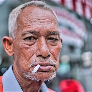 comp_2Smoking Face-lumi2.jpg