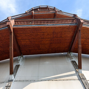 OF2_74300.jpg