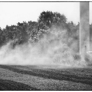 Staubwolke BW_2.jpg