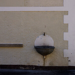 Wasserbecken.jpg