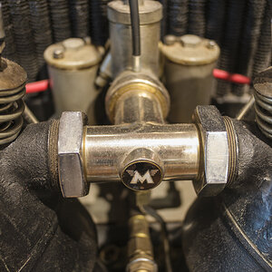 T51X0045-1.JPG