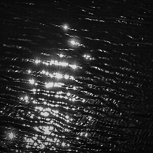 Wassersterne 2 BW.jpg