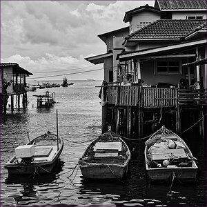 comp_2boats-lumi.jpg