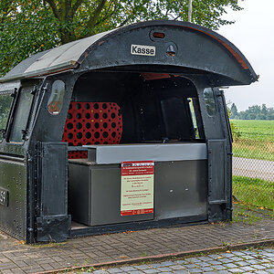 OF2_75391.jpg