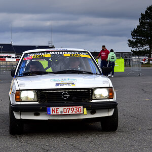 Opel Ascona 400