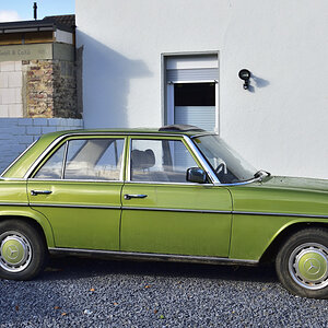 MB W114