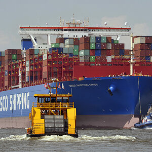 hamburg_cosco_shipping_aries.jpg