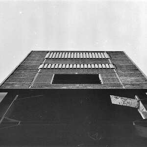 Gebäude 2