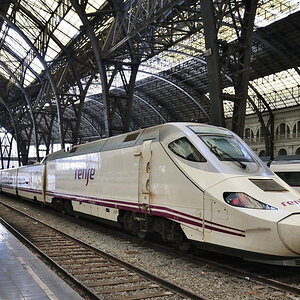 Talgo 130 (2).JPG