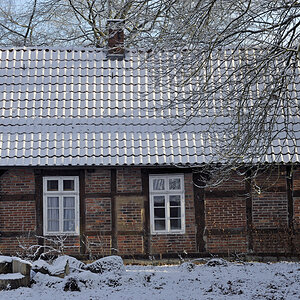 haeuslingshaus.jpg