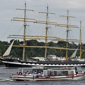 hamburg_krusenstern.jpg