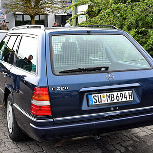 E011_2.JPG