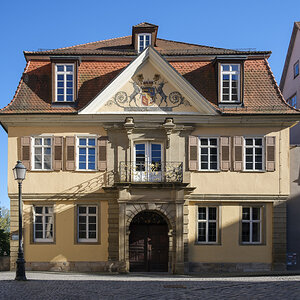 E5FX2174-1.JPG