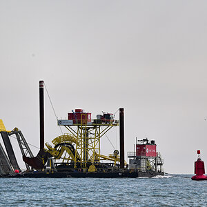 Spezialschiff für Bagger- oder Bauarbeiten auf dem Wasser,von Jan De Nul.